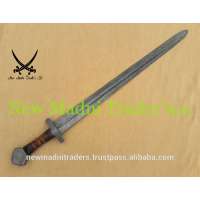 38" DAMASCUS NEW DESIGN OF ''D'' POMMEL WITH SPRILLED ROSE HANDLE VIKING SWORD WITH LEATHER SHEATH